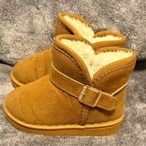 Tan Faux Fur lined Winter Toddler 7 Booties